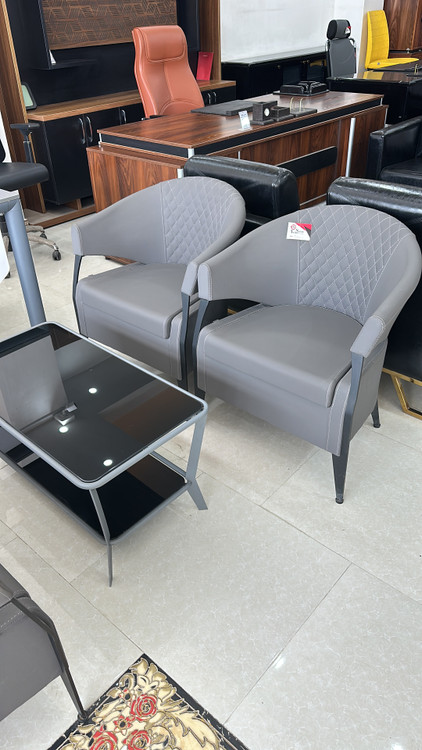 مبل تک نفره مدل الکا - پایه مشکی